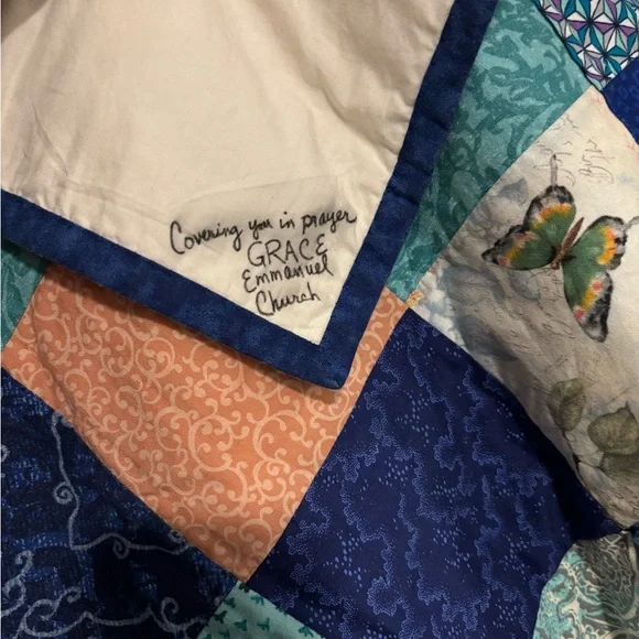 Vintage Blessed Baby Blanket Quilt Patchwork Cross in Blue and Peach - Picture 4 of 4